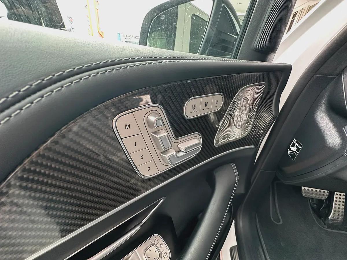 Mercedes Benz GLS63 2024-10-10