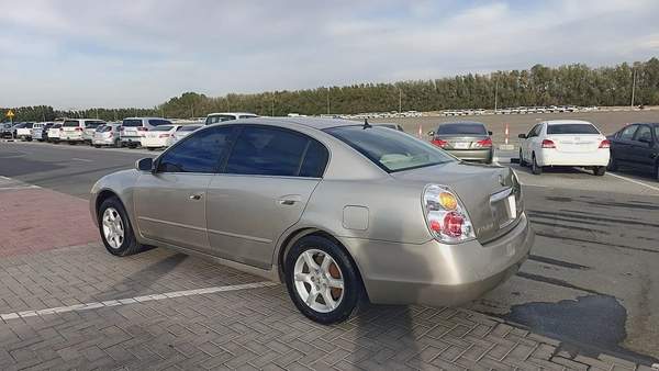 Nissan Altima SE 2006 - GCC Specs - Well Maintained