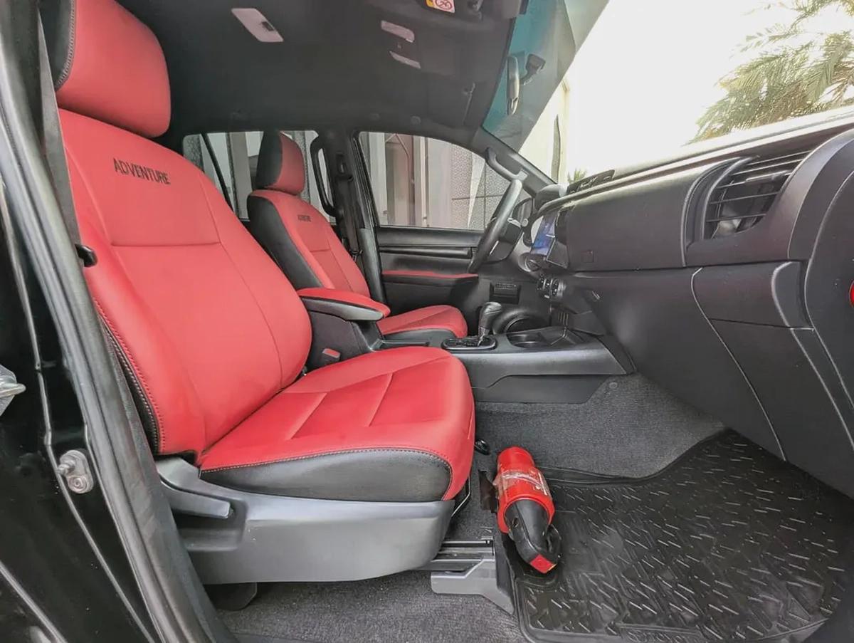 Toyota Hilux Adventure 2022 Facelifted 2026 - GCC Specs - Excellent Condition-3-3