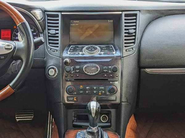 Infiniti FX35 2009 V6 IMMACULATE CONDITION JAPAN SPECS CLEAN INSIDE OUT