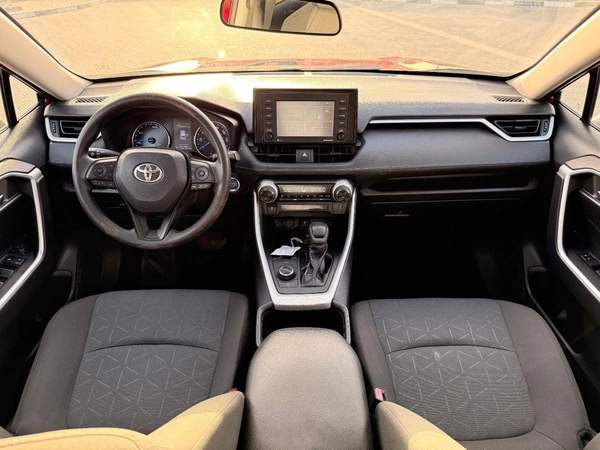 Toyota RAV4 Hybrid XLE 2.5L