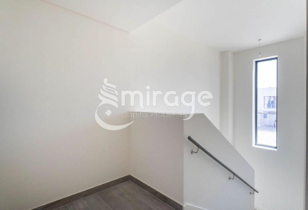 Spacious 3BR TH | Corner Unit |Vacant |Prime Area-9-9