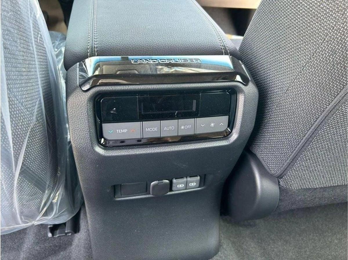 Toyota Prado 2.4L PETROL AVAILABLE DIESEL 2024 GCC-6-6