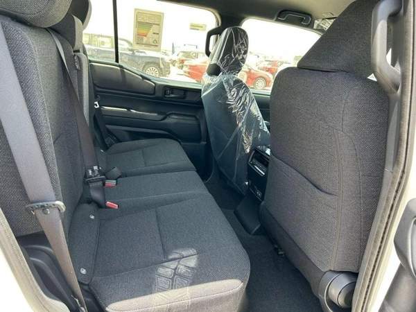 Toyota Prado 2.4L PETROL AVAILABLE DIESEL 2024 GCC