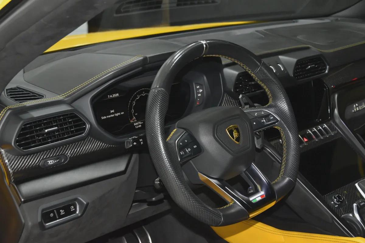 2022 ll Lamborghini Urus Pearl Capsule ll Gcc Warranty AGMC ll Full Service History-10-10