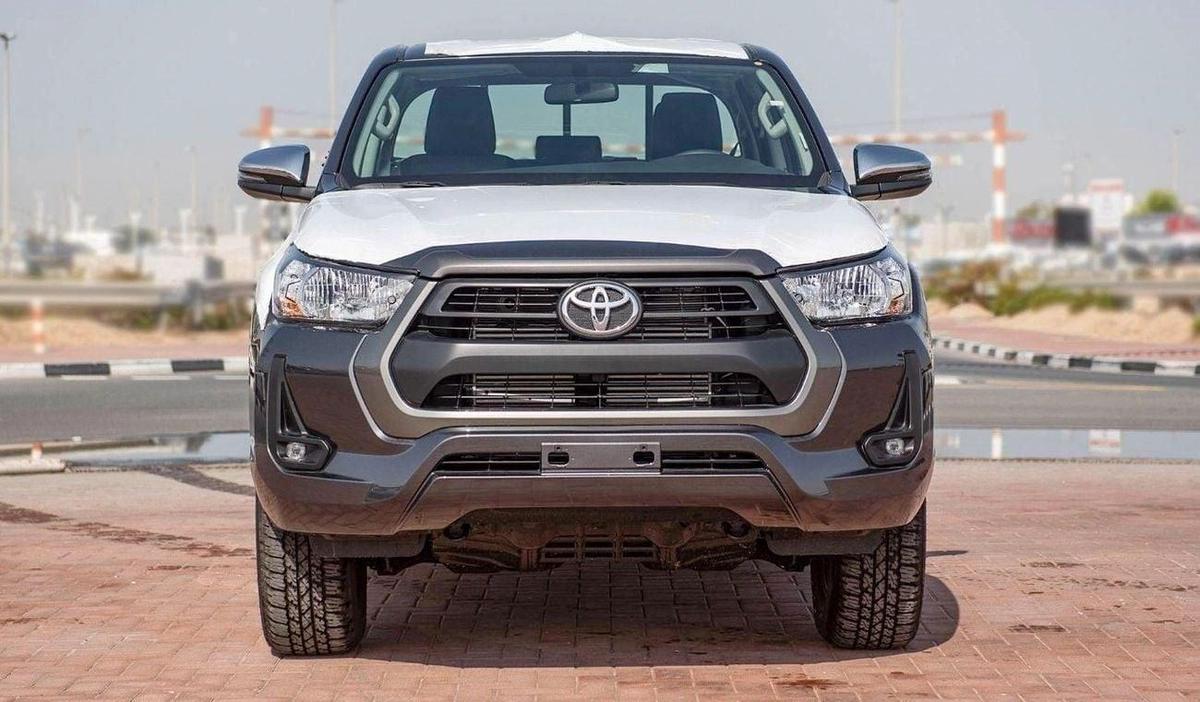 Toyota Hilux TOYOTA HILUX 2.4L MID OPTION A/T MY2025 FOR EXPORT-4-4