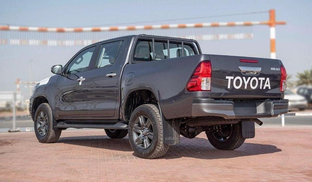Toyota Hilux TOYOTA HILUX 2.4L MID OPTION A/T MY2025 FOR EXPORT-6-6