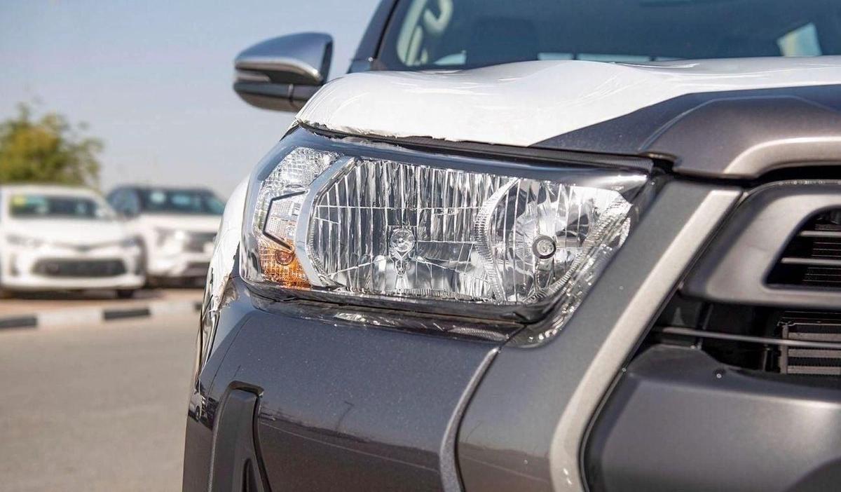 Toyota Hilux TOYOTA HILUX 2.4L MID OPTION A/T MY2025 FOR EXPORT-9-9