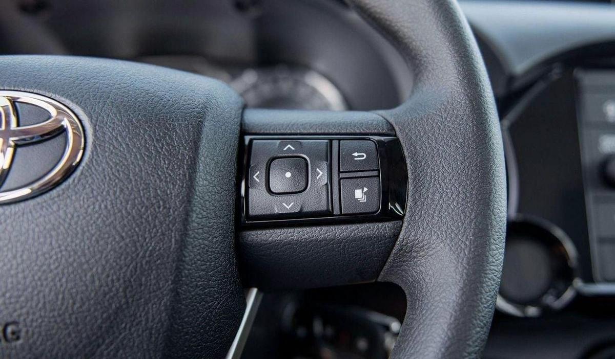 Toyota Hilux TOYOTA HILUX 2.4L MID OPTION A/T MY2025 FOR EXPORT-13-13