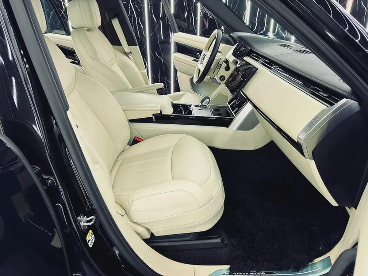 Land Rover Range Rover 2024 GCC specs for 569,000.00 AED-10-10