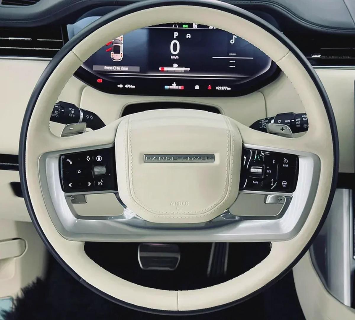 Land Rover Range Rover 2024 GCC specs for 569,000.00 AED-11-11