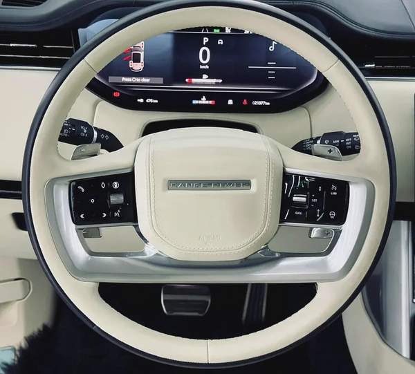 Land Rover Range Rover 2024 GCC specs for 569,000.00 AED