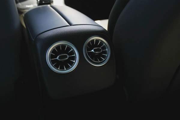 Mercedes-Benz E-Class E 450 2025 - American Specs