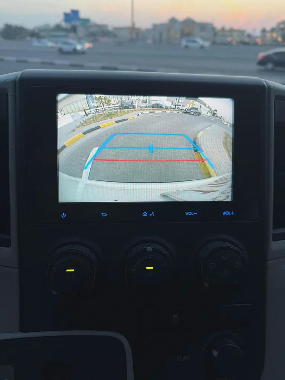 Toyota Haice automatic 2024 very good condition-8-8