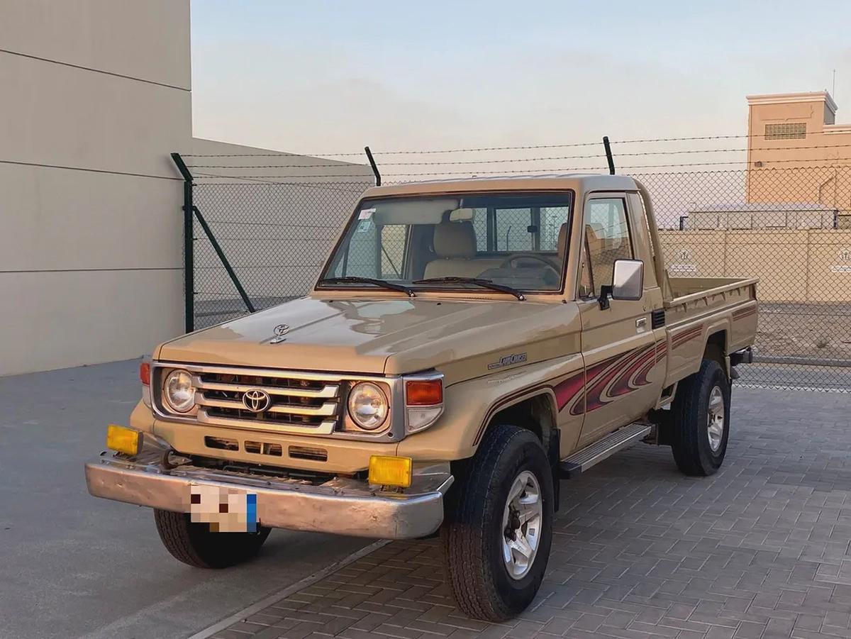 Toyota Land Cruiser pickup 2006-1-1