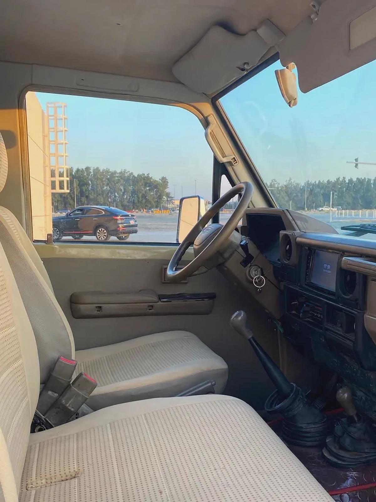 Toyota Land Cruiser pickup 2006-5-5