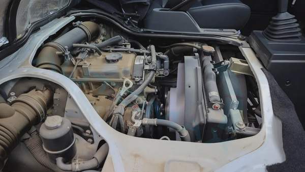 2025 CMC D260 Panel Van 2.4L RWD GCC 0Km With 3 Years Or 100,000 Km Warranty