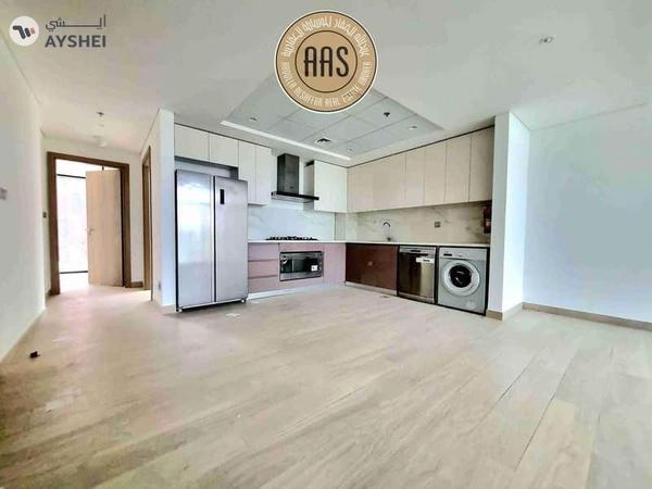 Corner Unit • Spacious Layout • Next to Park • Chiller Free • For 145k