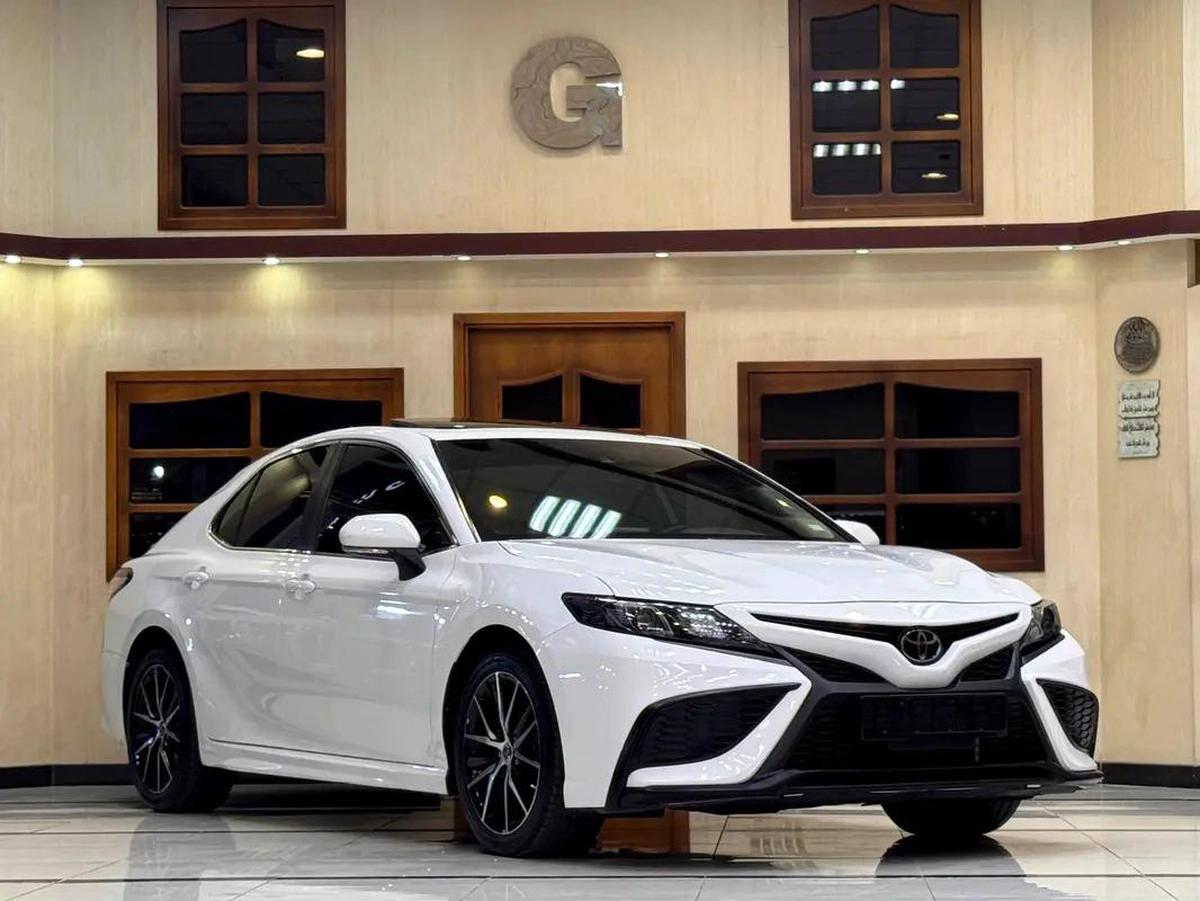 CAMRY SE / 23,000 Km / FULL OPTION / 3 YEARS WARRANTY-13-13