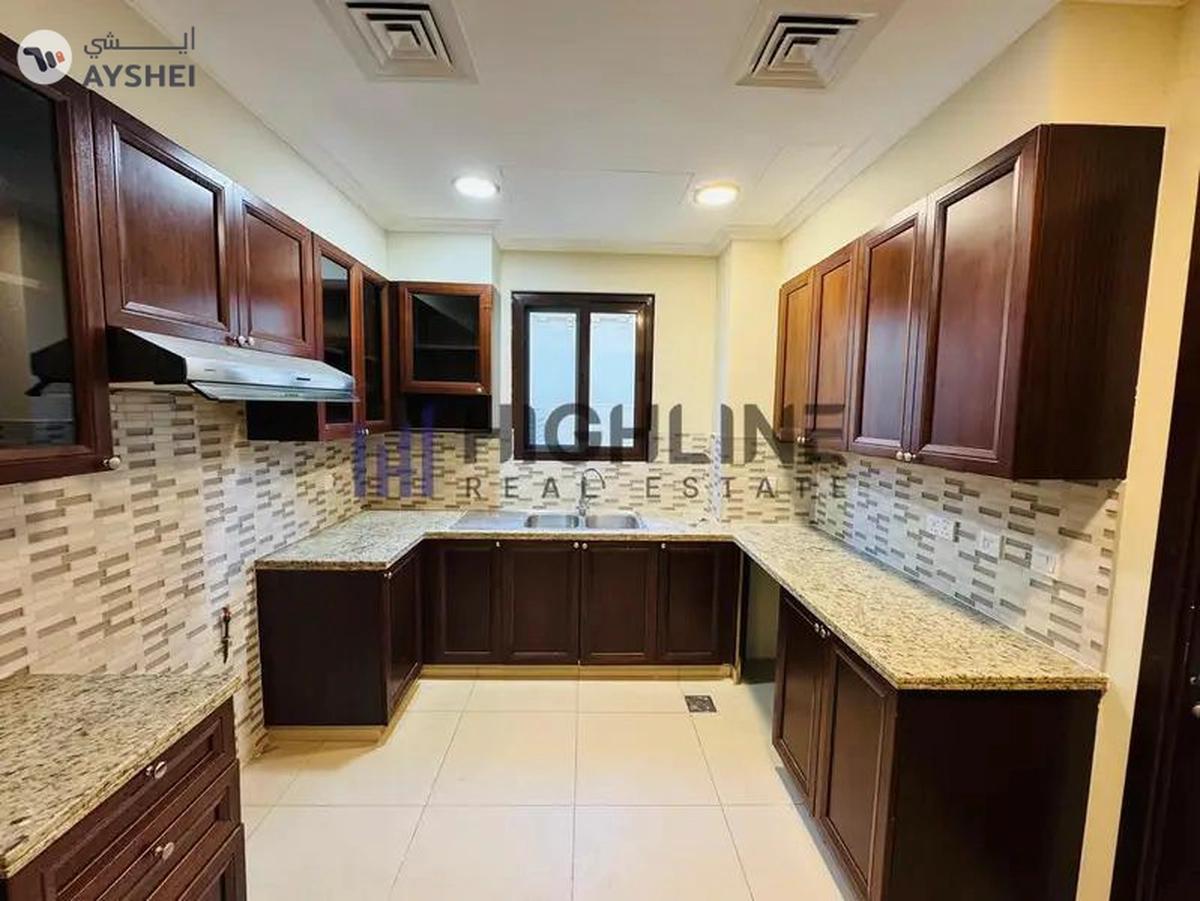 Prime Location |Well Maintained | Landscaped Garden-15-15