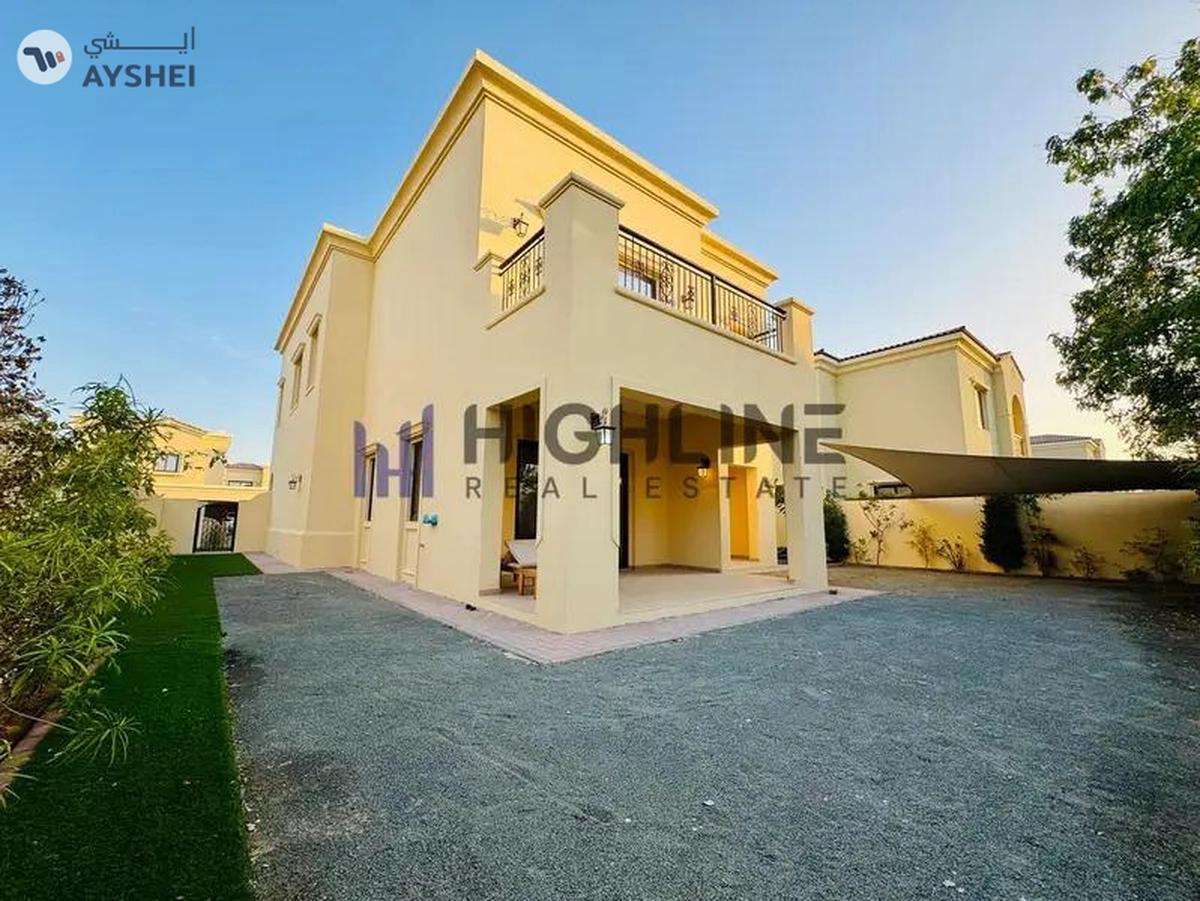 Prime Location |Well Maintained | Landscaped Garden-0-0