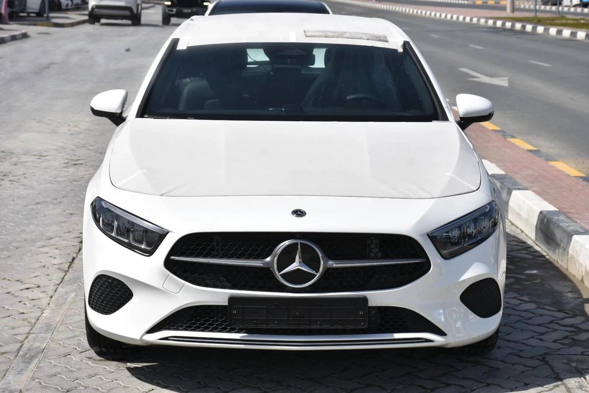 MERCEDES BENZ A220 HATCHBACK 2024 | WHITE-5-5