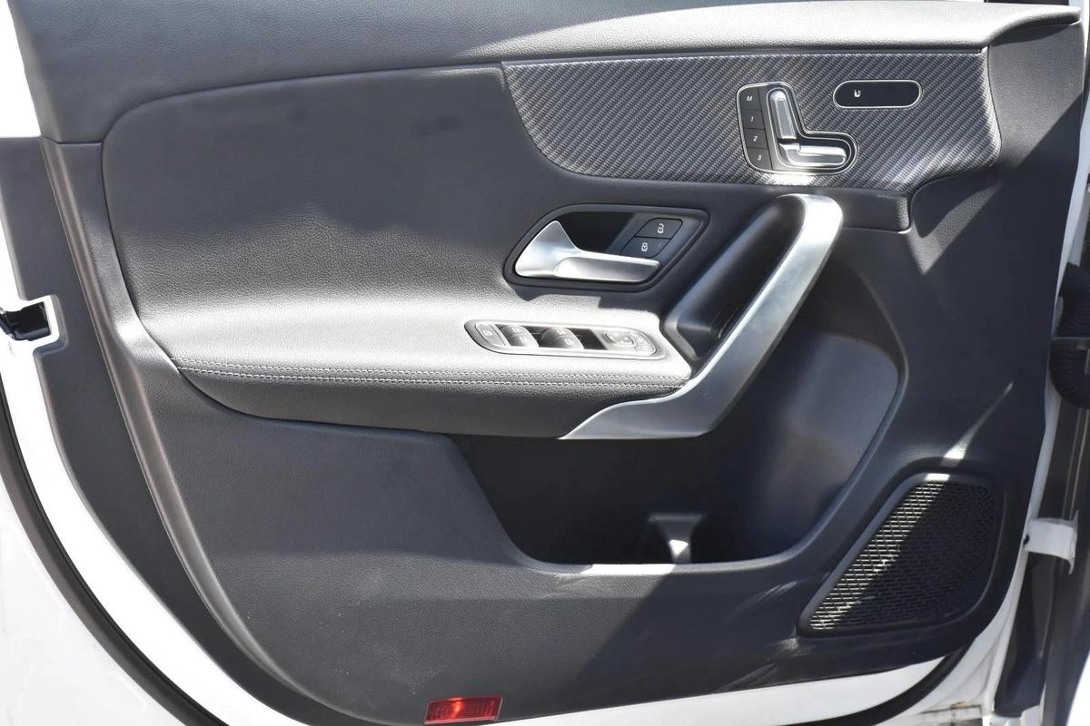 MERCEDES BENZ A220 HATCHBACK 2024 | WHITE-7-7