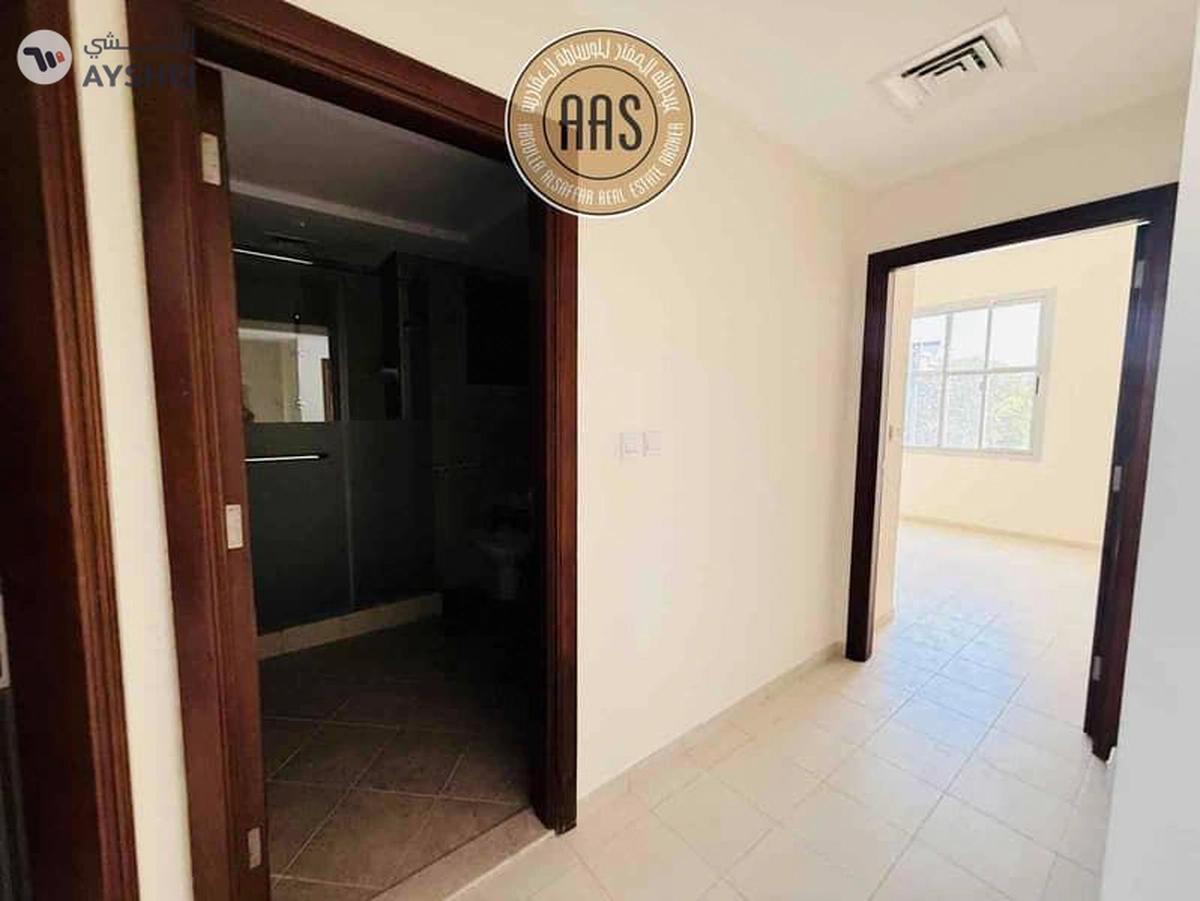 Deal of The Day ! Huge Size 4Bed Villa Available For Rent in Falcon City-4-4