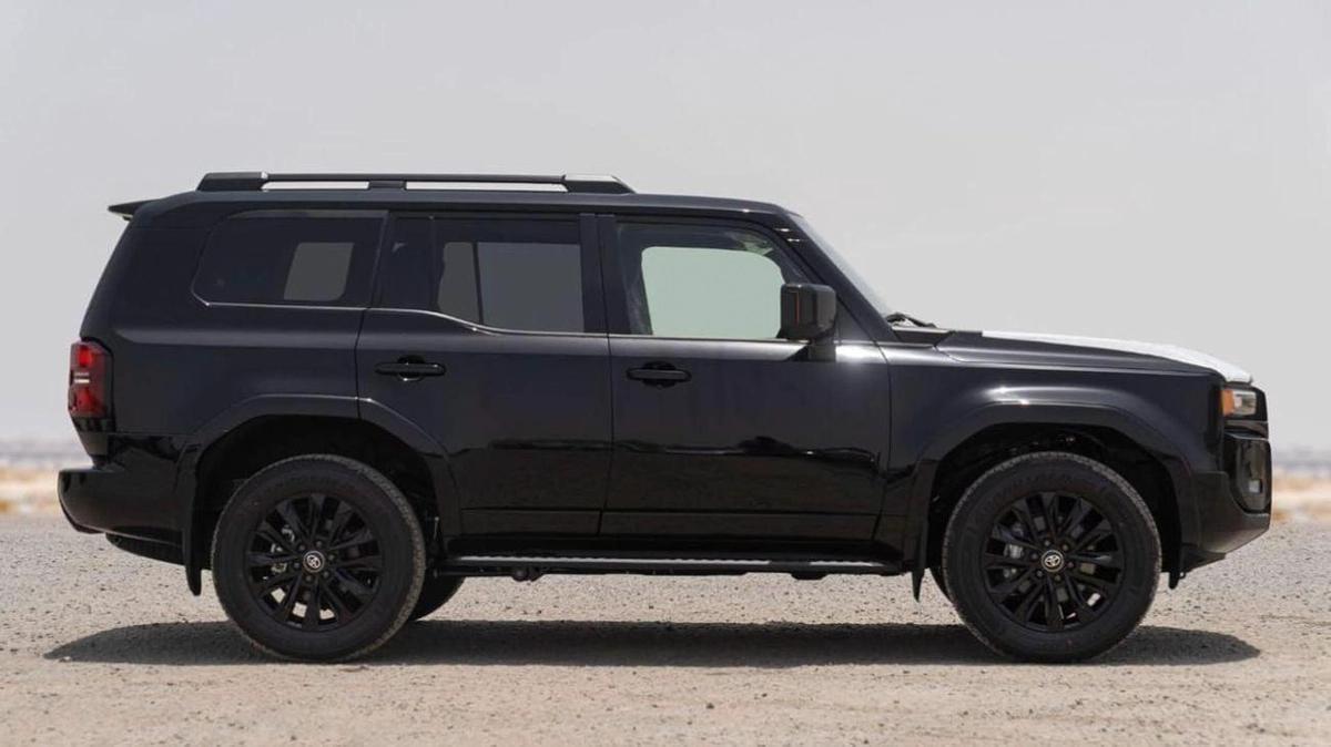 Toyota Prado VX+ FULL OPTION DIESEL-5-5