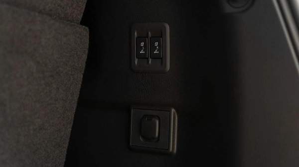 Toyota Prado VX+ FULL OPTION DIESEL