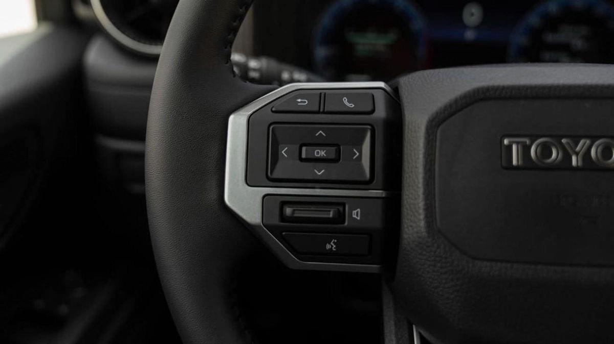 Toyota Prado VX+ FULL OPTION DIESEL-17-17