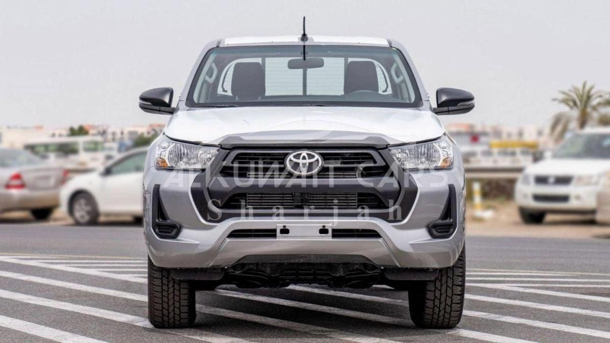 Toyota Hilux TOYOTA HILUX DC 2.4L Diesel MT 4X4 P.WINDOW 2025-1-1