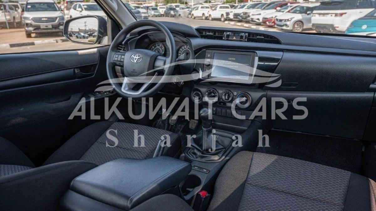 Toyota Hilux Toyota HILUX 2.4L Diesel MT MY2025-16-16