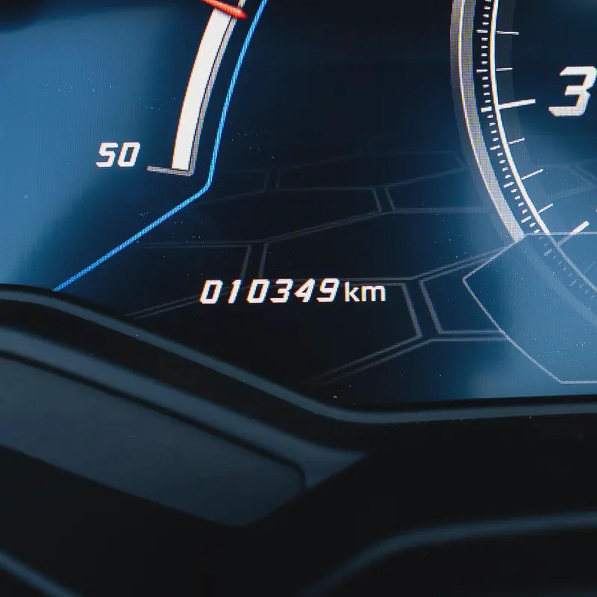 2021 LAMBOPRGHINI HURACAN EVO SPYDER DONEONLY 10,000KM( WITH ONE YEAR WARRANTY+ SERVICE)-18-18