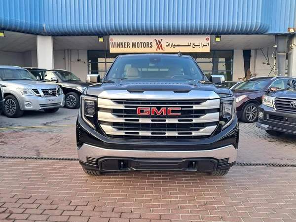 GMC Sierra SLE 5.3L Gcc Specs Single Owner 100% Original Paint Accident Free Very Well Maintained