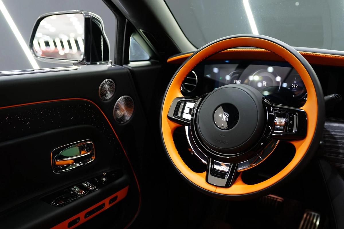 Rolls-Royce Spectre 2024-2-2