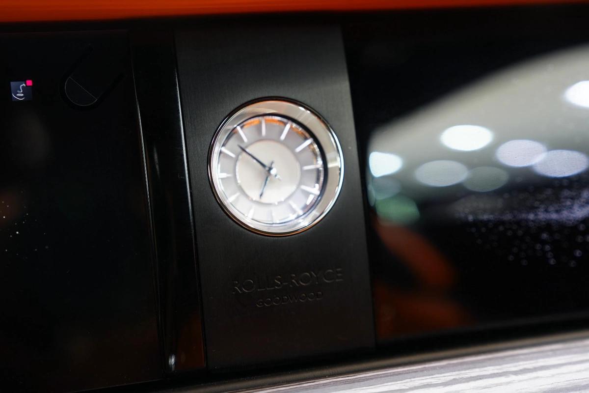 Rolls-Royce Spectre 2024-11-11