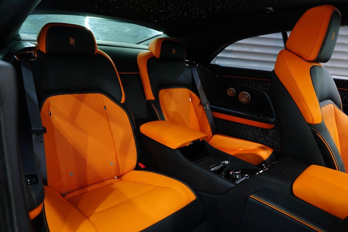 Rolls-Royce Spectre 2024-9-9