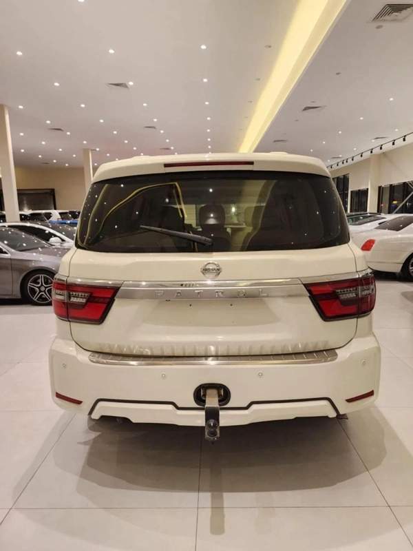 Nissan Patrol SE Platinum City 320 HP 2020 KT GCC