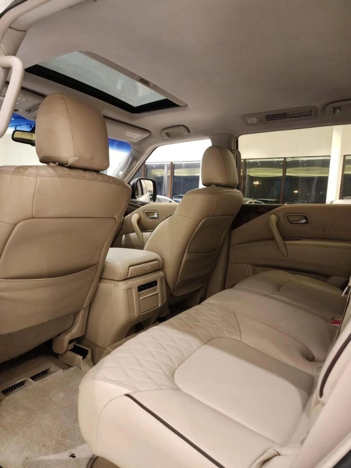 Nissan Patrol SE Platinum City 320 HP 2020 KT GCC-9-9