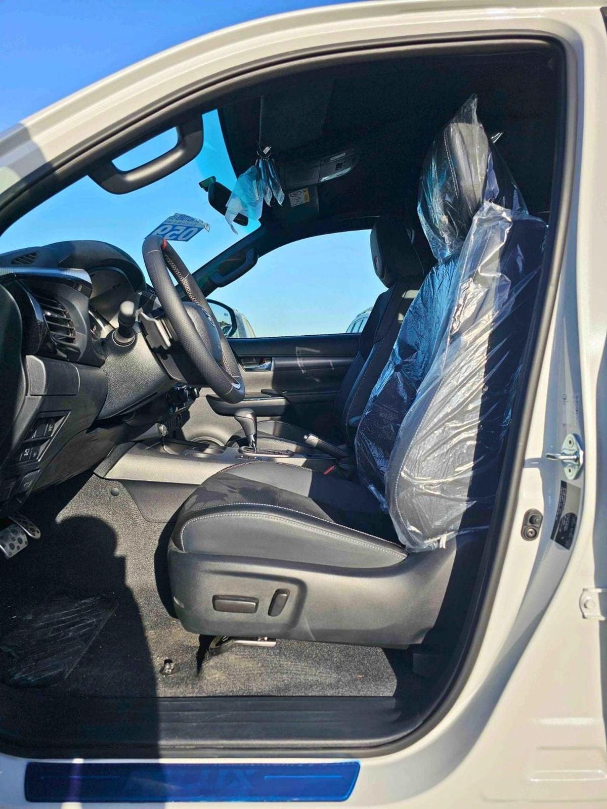 Toyota Hilux GR SPORT / EURO 4 / A/T / 4.0L V6 PETROL / 360* CAMERA / LEATHER SEATS / FULL OPTION (CODE # 69087)-5-5