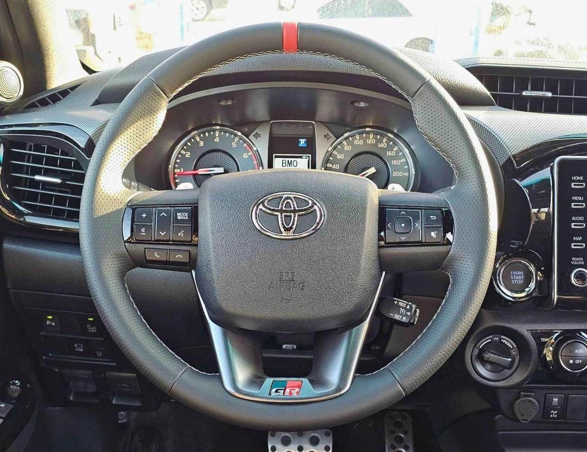 Toyota Hilux GR SPORT / EURO 4 / A/T / 4.0L V6 PETROL / 360* CAMERA / LEATHER SEATS / FULL OPTION (CODE # 69087)-10-10