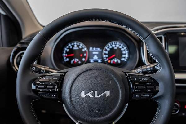 Kia kx1 2025