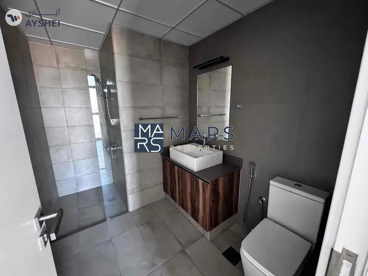 π "Luxurious Brand New 3-Bedroom Haven in Al Mamsha, Muwaileh Perfect for Families!" π-8-8