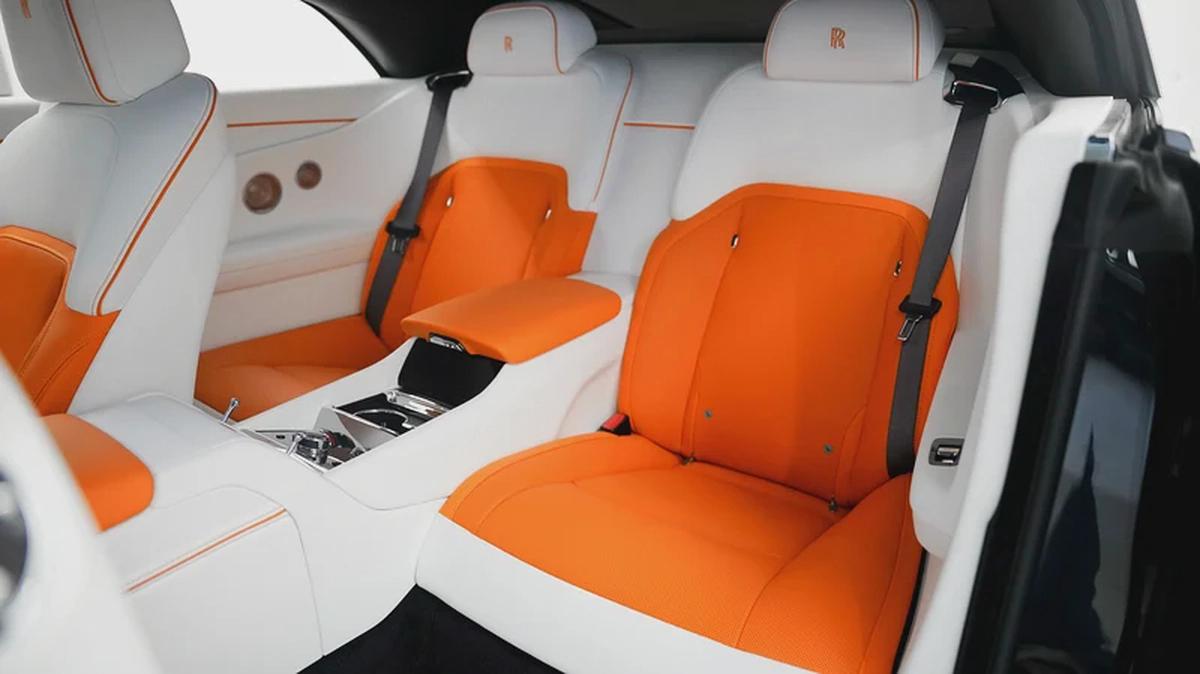 2024 ROLLS ROYCE SPECTRE WITH WARRANTY AND SERVICE CONTRACT-15-15