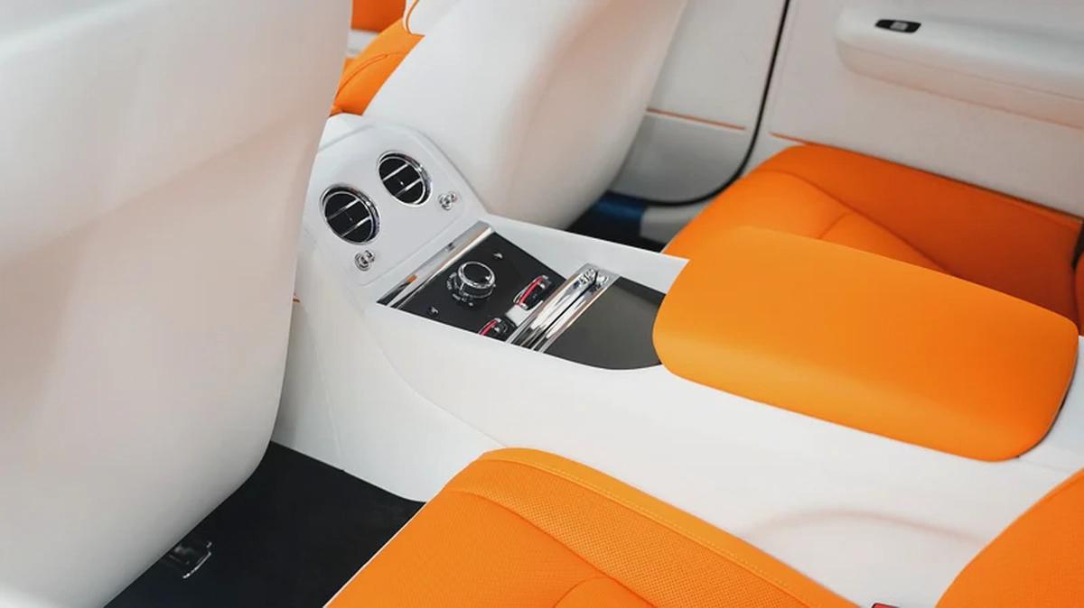 2024 ROLLS ROYCE SPECTRE WITH WARRANTY AND SERVICE CONTRACT-16-16