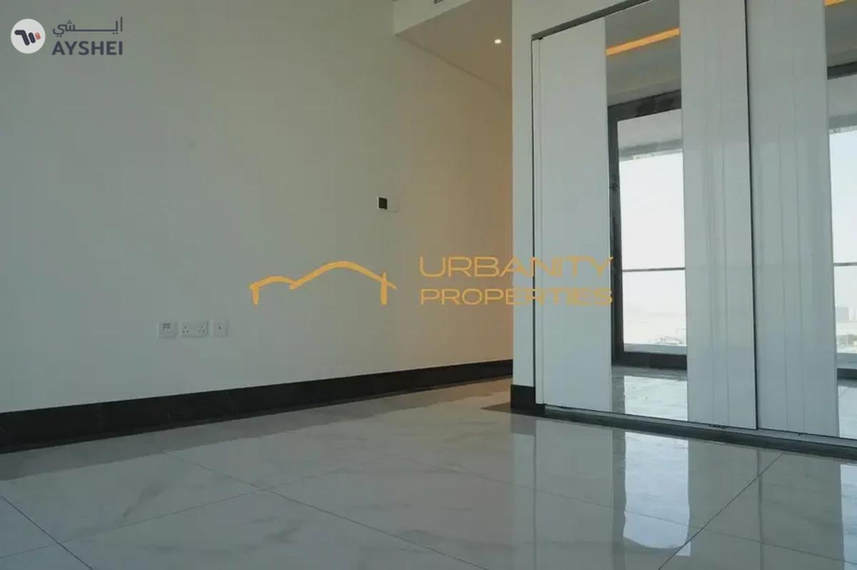 Spacious 2-Bedroom Apartment Terraces Marasi Drive, Business Bay-0-landscape