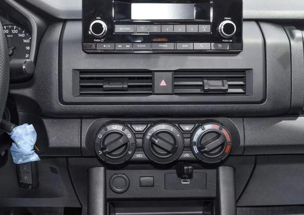 Mitsubishi L200 Mitsubishi L200 / Triton GLX 4WD 2.4L Diesel MT High Line