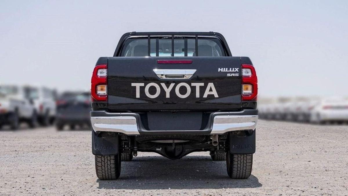 Toyota Hilux Toyota Hilux 2.4L Diesel AT 4x4 Full Option 2025-3-3