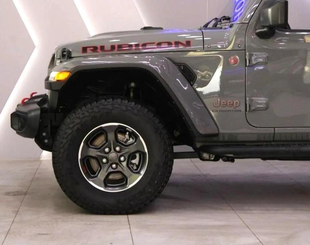 2023 Gladitor Rubicon Edition // No Accidents-1-1